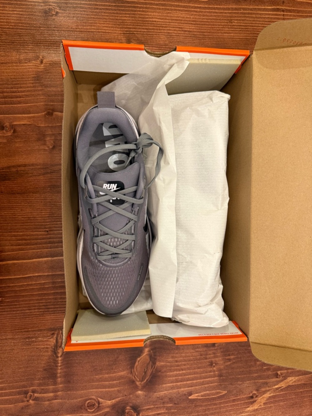 Nike Vomero 18 - Picture 5 of 7